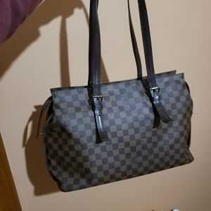 Louis Vuitton Damier Ebene Chelsea